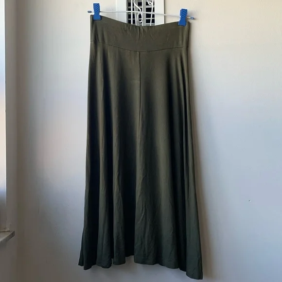 Military Green Jersey Skirt - Picture 1 of 4